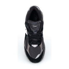 New Balance 2002R Black Dark Grey